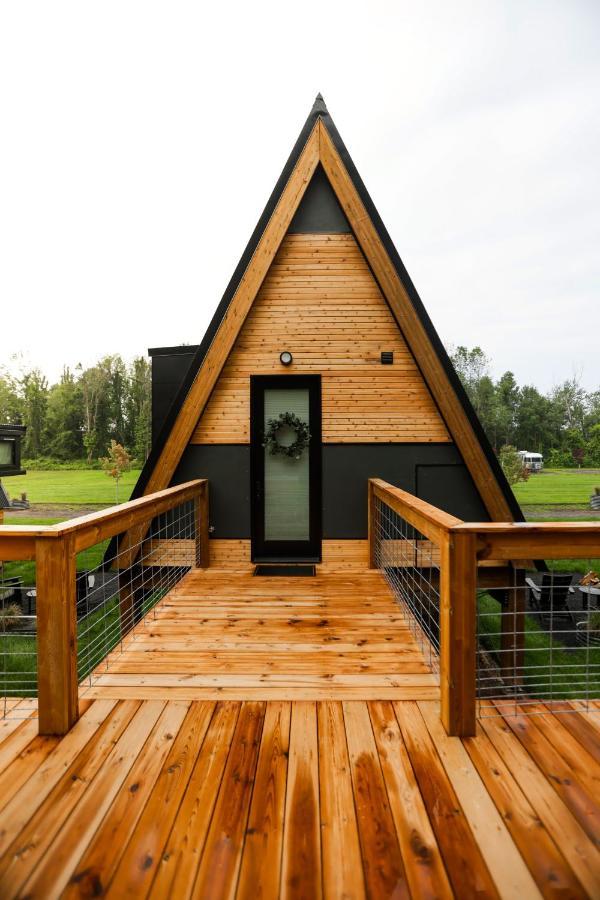 Finger Lakes Treehouse Sodus Экстерьер фото